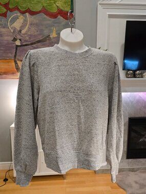 GENTLE FAWN Med. crew neck pullover